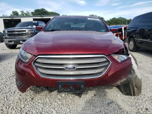 2017 Ford Taurus SEL