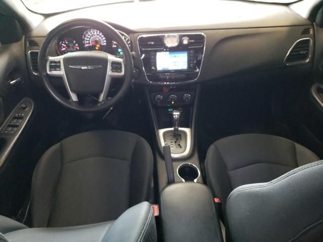 2011 Chrysler 200 Touring