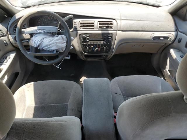 2005 Ford Taurus SE