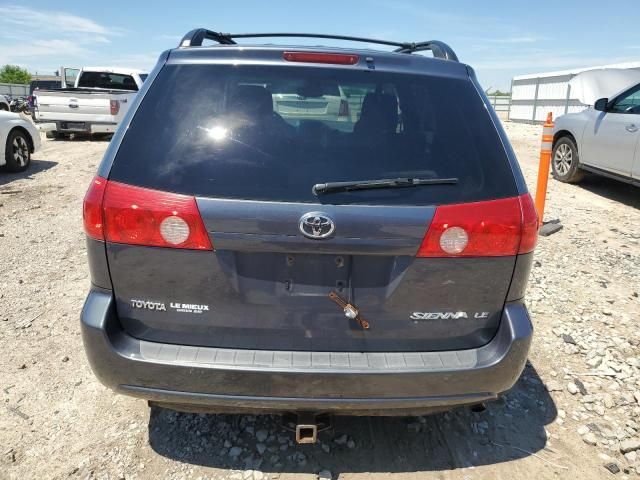 2009 Toyota Sienna CE