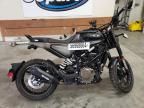 2023 Husqvarna Vitpilen 401/SVARTPILEN 401