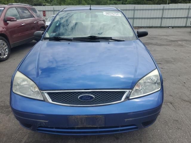 2005 Ford Focus ZX4