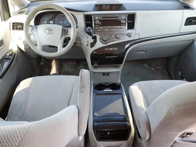 2012 Toyota Sienna LE