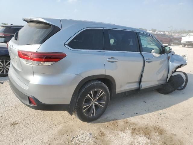 2019 Toyota Highlander LE