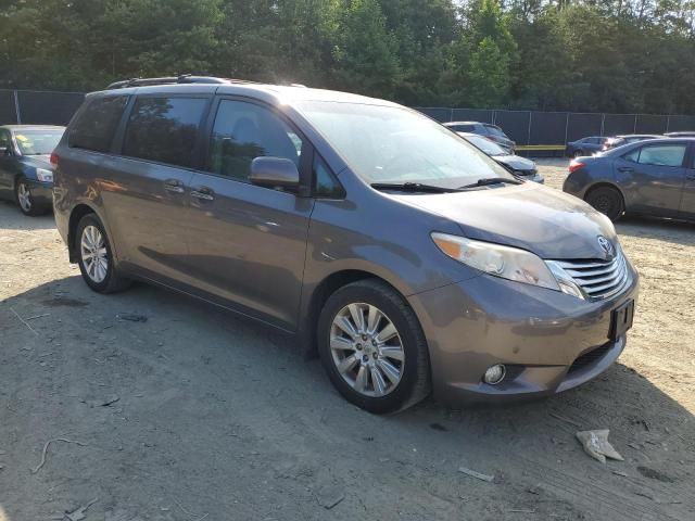 2011 Toyota Sienna XLE