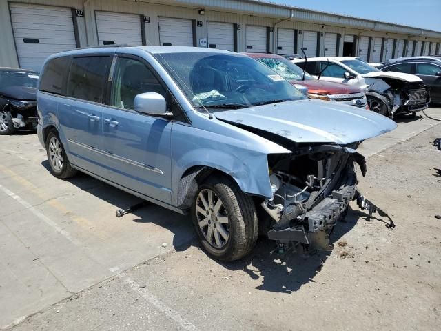 2013 Chrysler Town & Country Touring