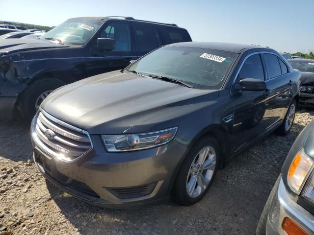 2017 Ford Taurus SE