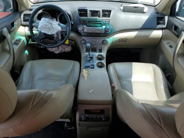 2010 Toyota Highlander SE