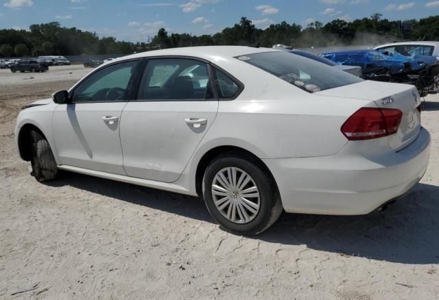 2015 Volkswagen Passat S