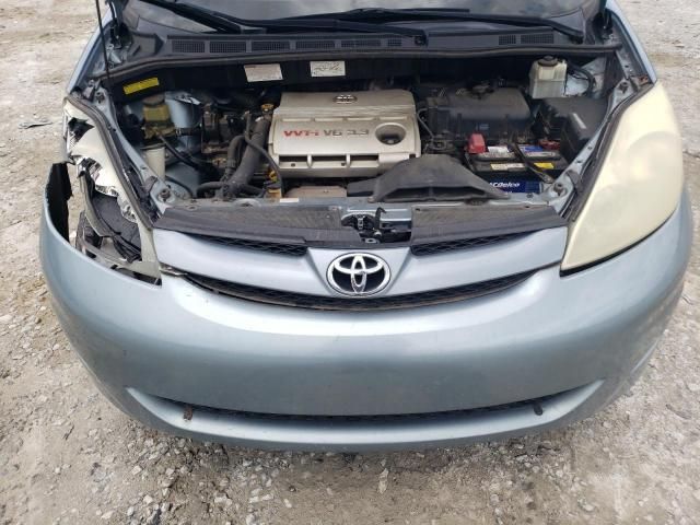 2006 Toyota Sienna XLE