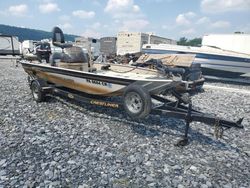 Salvage boats for sale at Grantville, PA auction: 2002 Crestliner Boat