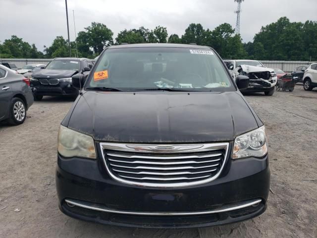 2012 Chrysler Town & Country Touring