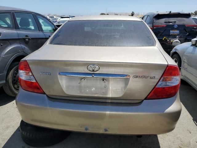 2004 Toyota Camry LE