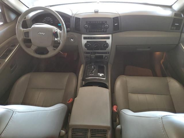 2006 Jeep Grand Cherokee Laredo