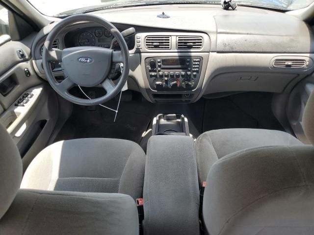 2006 Ford Taurus SE