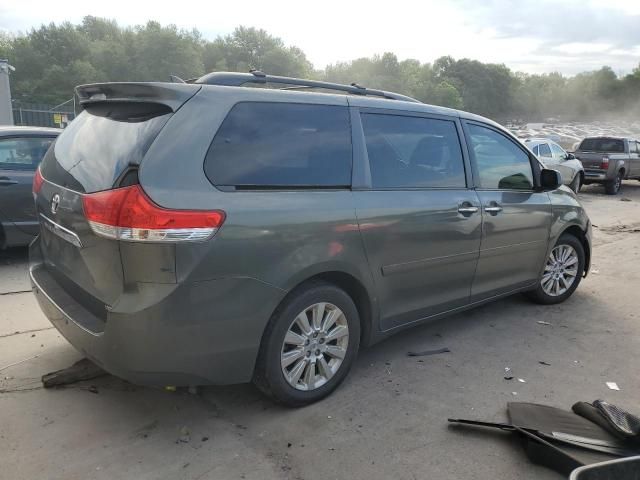 2011 Toyota Sienna XLE