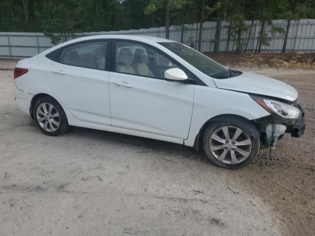 2013 Hyundai Accent GLS