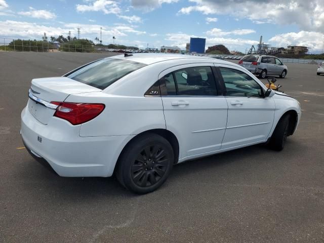 2013 Chrysler 200 Touring