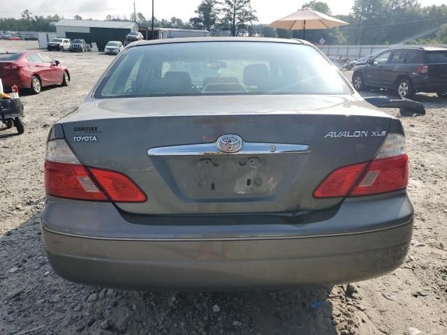 2004 Toyota Avalon XL