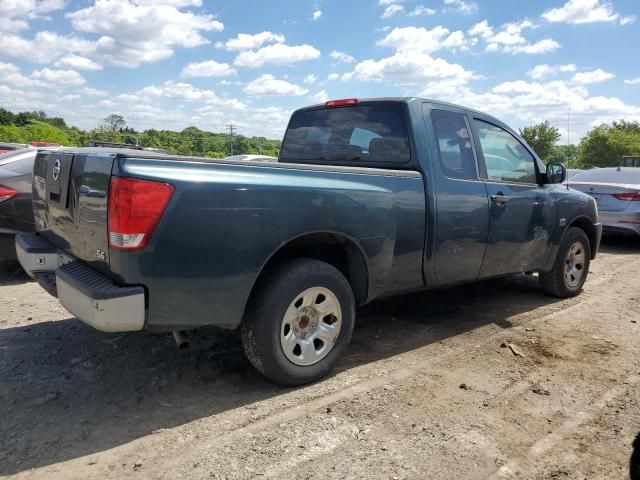 2004 Nissan Titan XE