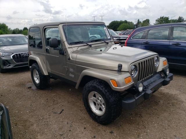 2004 Jeep Wrangler / TJ Sahara