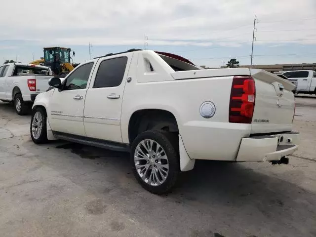 2013 Chevrolet Avalanche LTZ