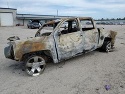 Carros salvage sin ofertas aún a la venta en subasta: 2015 Chevrolet Silverado C1500 LTZ