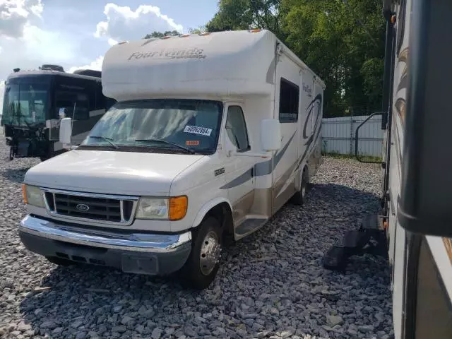 2006 Four Winds 2006 Ford Econoline E450 Super Duty Cutaway Van