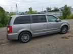 2014 Chrysler Town & Country Touring L