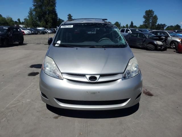 2007 Toyota Sienna CE