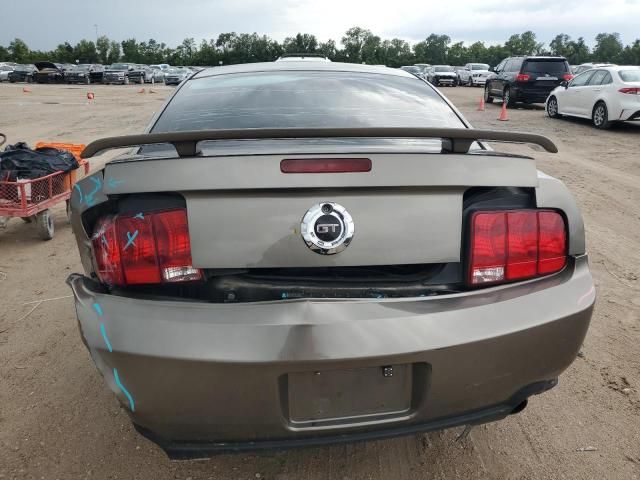 2005 Ford Mustang GT