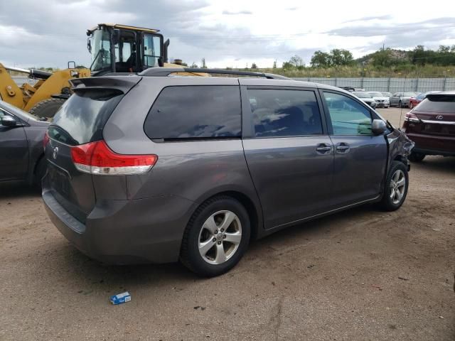 2012 Toyota Sienna LE