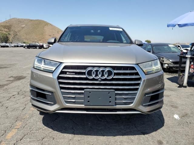 2017 Audi Q7 Premium Plus