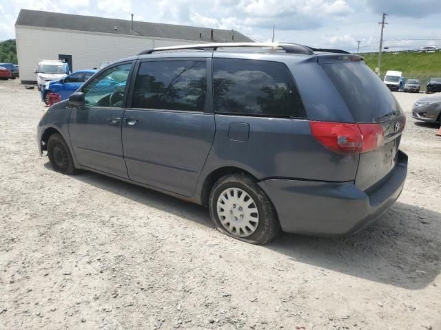 2009 Toyota Sienna CE