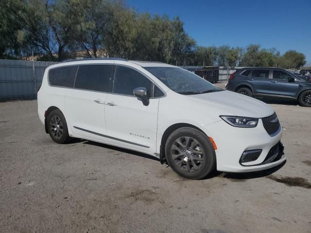 2023 Chrysler Pacifica Hybrid Pinnacle