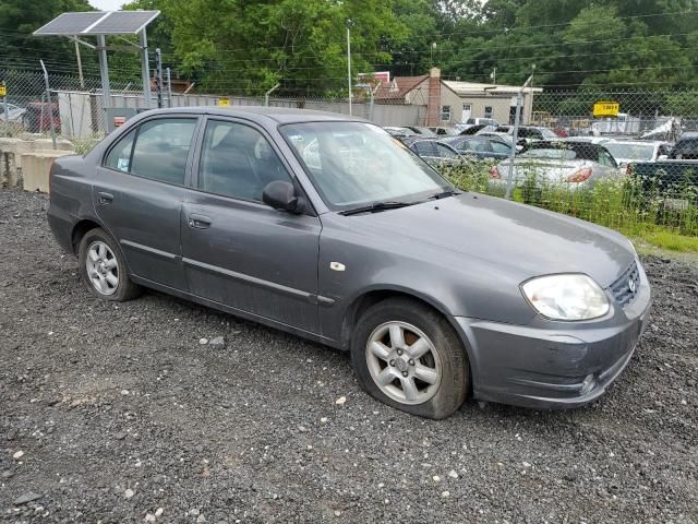 2004 Hyundai Accent