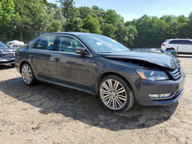 2015 Volkswagen Passat SE