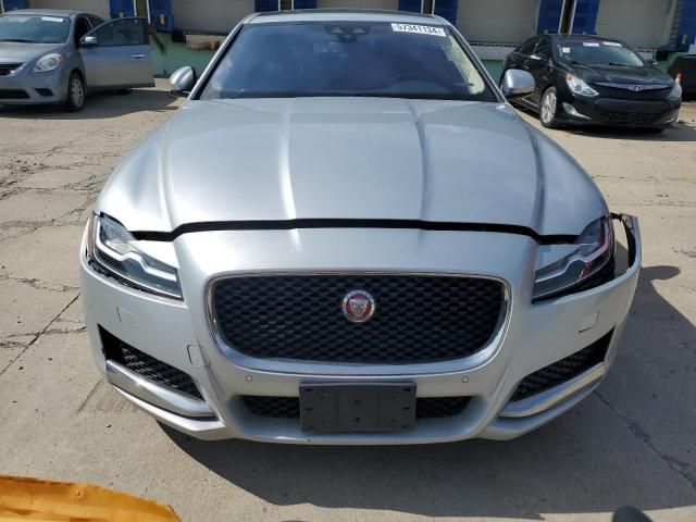 2017 Jaguar XF Premium