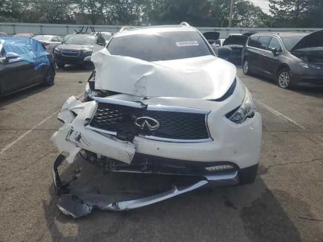 2017 Infiniti QX70