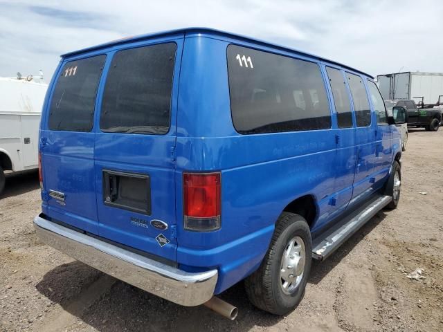 2014 Ford Econoline E350 Super Duty Wagon