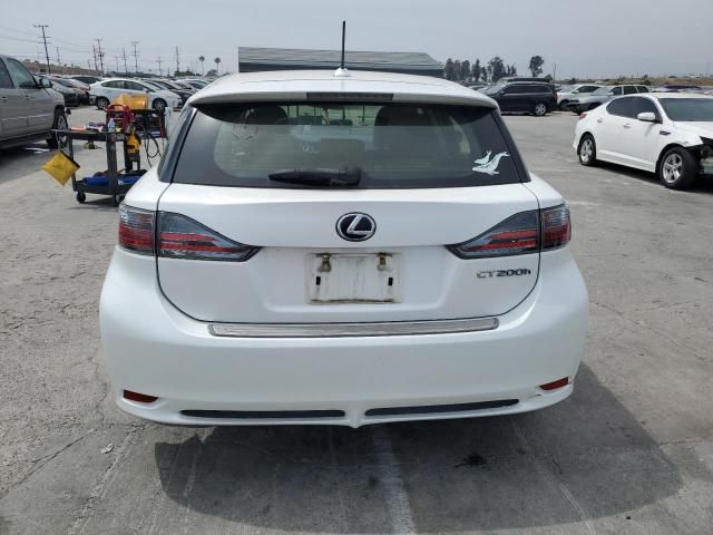 2013 Lexus CT 200