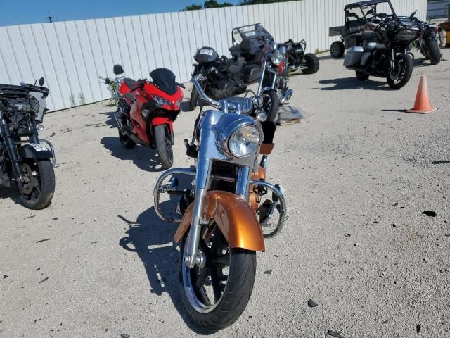 2014 Harley-Davidson FLD Switchback