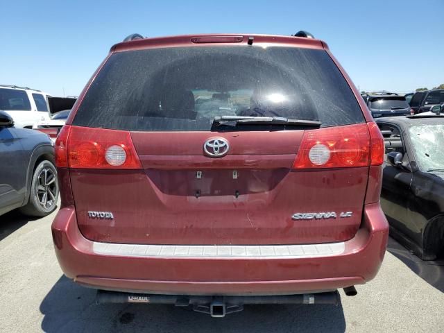 2010 Toyota Sienna CE