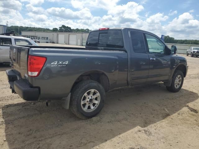 2004 Nissan Titan XE