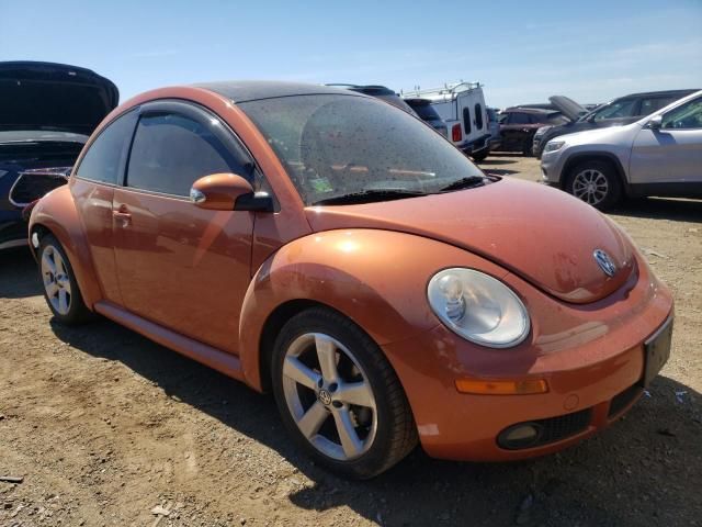 2010 Volkswagen New Beetle