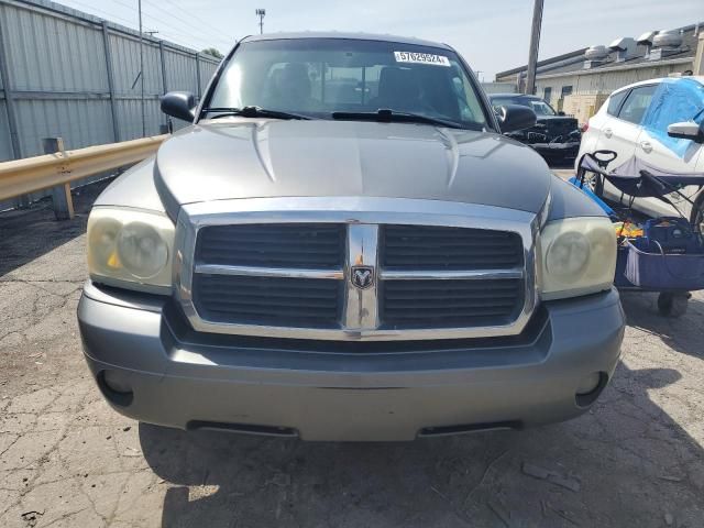 2005 Dodge Dakota SLT