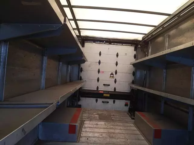 2011 Freightliner Chassis M Line WALK-IN Van