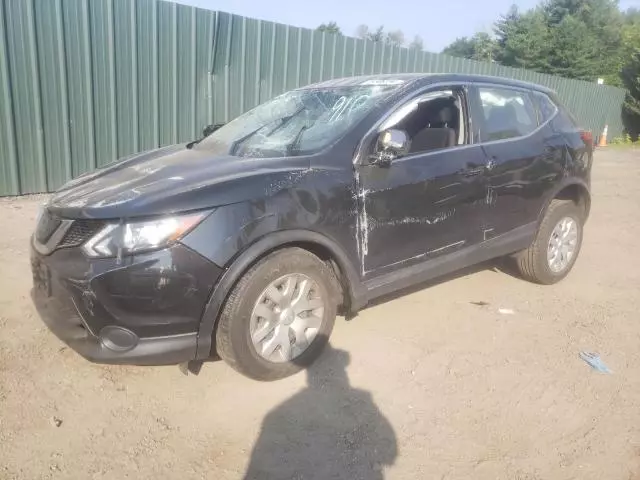 2018 Nissan Rogue Sport S