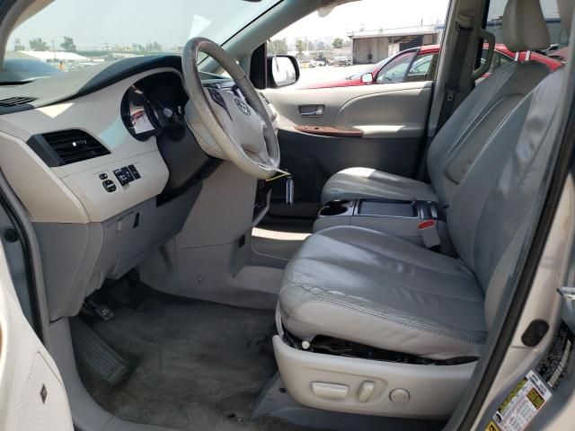 2011 Toyota Sienna XLE