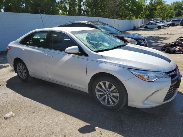 2016 Toyota Camry XLE